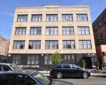 The former New York Loft Hostel at 249 Varet Street.