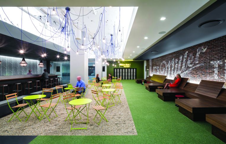 The beer garden in Initiative Media's space was designed by Ted Moudis Associates. Image: Ted Moudis Associates.