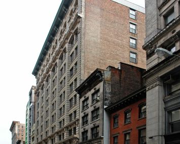 11 West 19th Street (Photo: CoStar Group)
