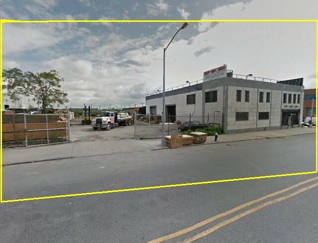 380 Morgan Avenue (Photo: Loopnet)