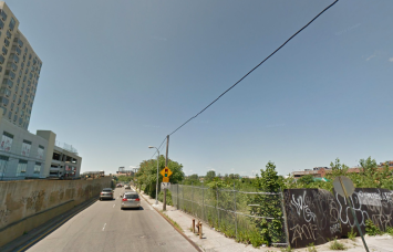 39-08 Janet Place, just next to SkyView Parc in Flushing, Queens. Courtesy: Google Maps.
