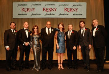 From left to right: Peter Riguardi, Bill Dacunto, Lindsay Ornstein, John Banks, MaryAnne Gilmartin, Marc Holliday, Jed Walentas and Carl Weisbrod. Photo: Jill Lotenberg Photography