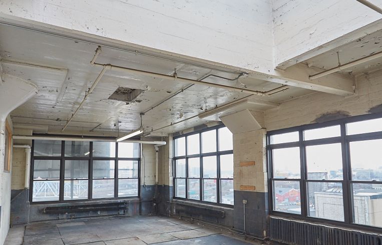 A skylit space on the 8th floor of The Bruckner Building. Photo: Harry Zernike/ for Commercial Observer.