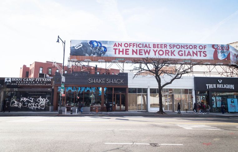 Kings Town, a new American restuarant and a sports-theme pub, will be opening at 166 Flatbush Avenue across from Barclays Center. Photo: Kaitlyn Flannagan for Commercial Observer.