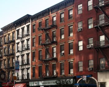 1297-1299 Third Avenue. Photo: CoStar Group