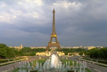 The Eiffel Tower in Paris Photo: Graham  Chadwick/Allsport.