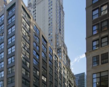 10 East 40th Street. Photo: CoStar Group