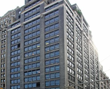 305 Seventh Avenue. Photo: CoStar Group