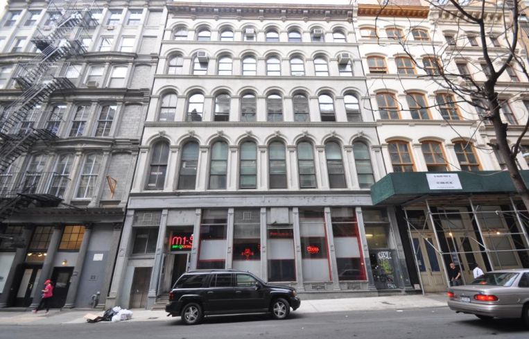 52 Walker Street