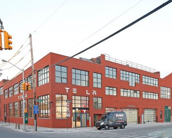 160 Van Brunt Street in Red Hook. Photo: CoStar Group