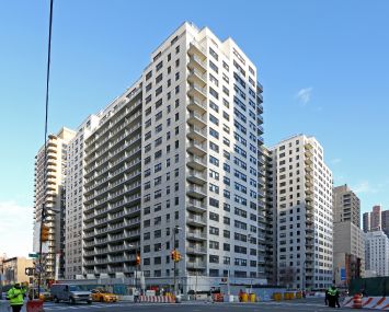 305 East 86th Street. Photo: CoStar Group