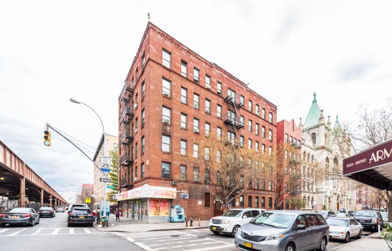 1661 Park Avenue