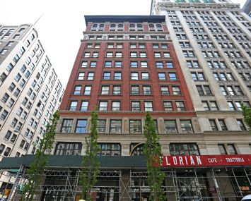233 Park Avenue South. Photo: CoStar Group