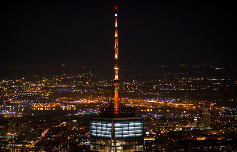1 World Trade Center lit up for New York City's Amazon bid. Photo: New York City Economic Development Corporation