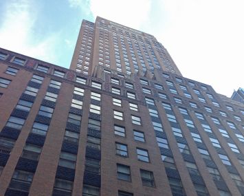 551 Fifth Avenue.