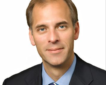 Mark Zandi.