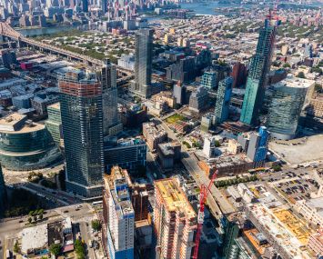 An ariel picture of Long Island City.