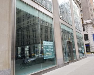 The retail space at 387 Park Avenue South.