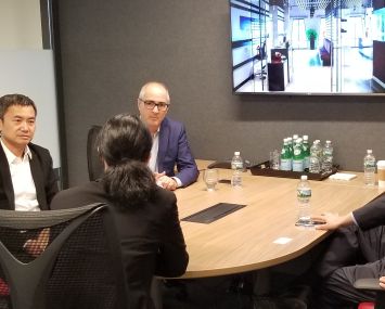 Mao Daqing, left, and Serendipity Labs CEO John Arenas in the new location.