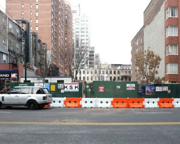 The lot at 511 East 86th Street where Sky will build a 22-story tower.
