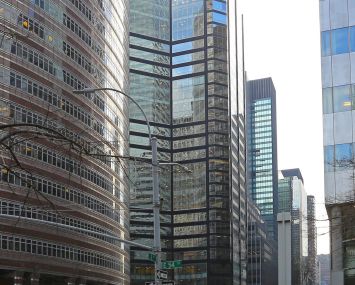 875 Third Avenue