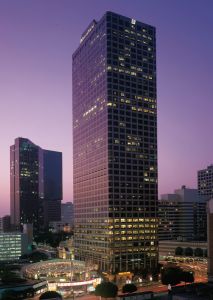 Ernst & Young Plaza at 725 South Figueroa Street in Los Angeles.