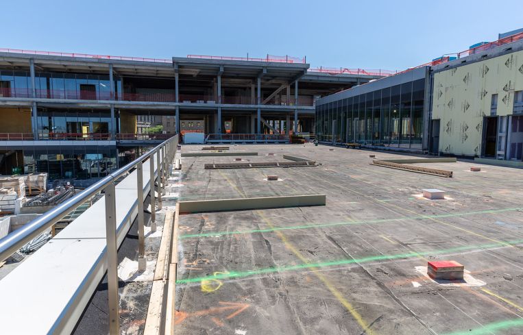 BFC Partners is talking to restaurateurs about taking an 8,000-square-foot space indoors along with this 10,000-square-foot outdoor area on the second floor at Empire Outlets.