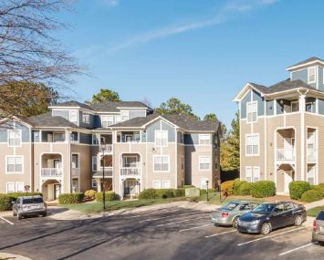 Edinborough Commons (The Mark), located at 6421 Campus Drive in Raleigh, N.C.