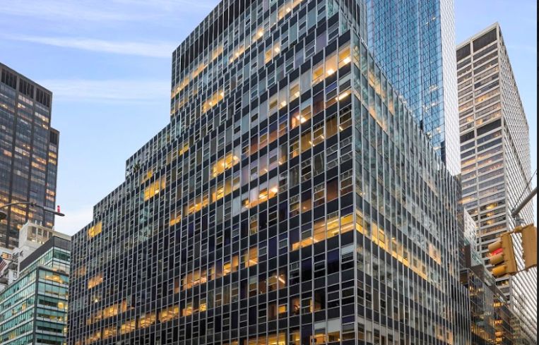 850 Third Avenue