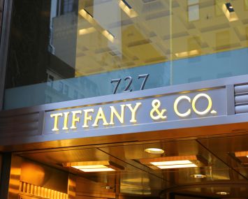 727 Fifth Avenue.