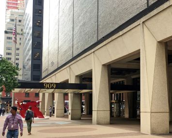 909 Third Avenue.