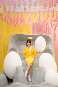 The Egg House at 195 Chrystie Street let visitors take photos inside a giant carton of eggs. 