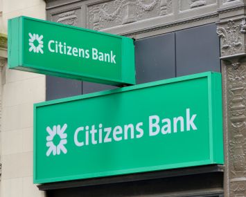 The facade of a Citizens Bank location in Boston.