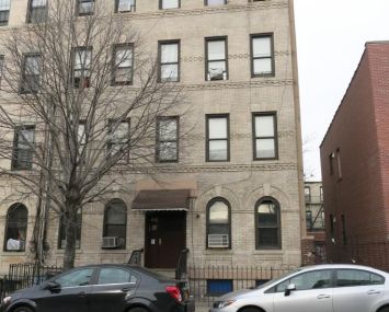 1575 DEKALB AVENUE IN BUSHWICK, BROOKLYN, HAS BEEN GENERATING PLENTY OF INTEREST FROM YOUNGER BUYERS.