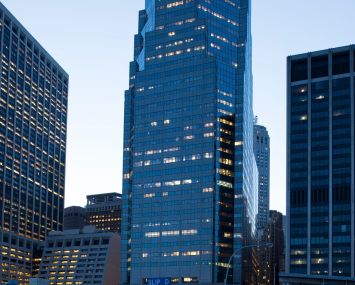 A high-rise office building in Manhattan