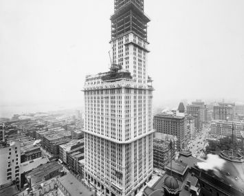 A construction shot of the Woolworth Building as it nears completion in 1913.