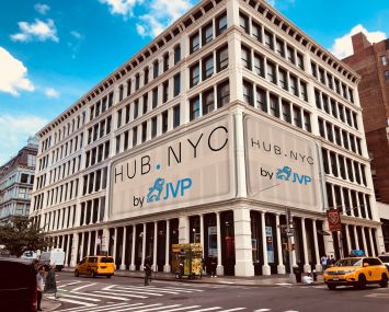 462 Broadway.
