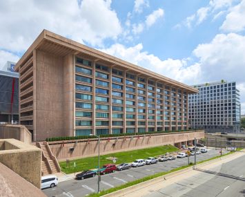 950 L'Enfant Plaza.
