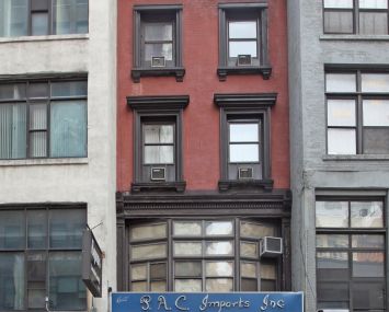 HFZ Capital Group bought 183 West 30th Street for nearly $19 million.