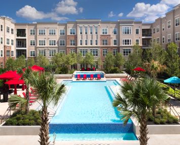 District at Washington, Houston, Texas - Owned by the Nuveen Real Estate U.S. Cities Multifamily Fund