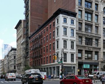 489 Broadway.