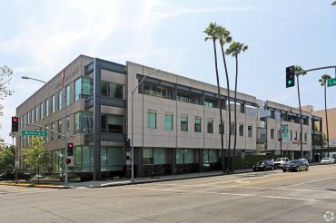 8942 Wilshire Boulevard, one of two Beverly Hills office properties Breevast bought last week.