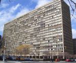 One of Pei's earliest works in New York City was Kips Bay Plaza, finished in 1965 for developer William Zeckendorf. 