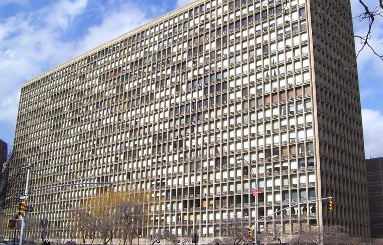 One of Pei's earliest works in New York City was Kips Bay Plaza, finished in 1965 for developer William Zeckendorf.