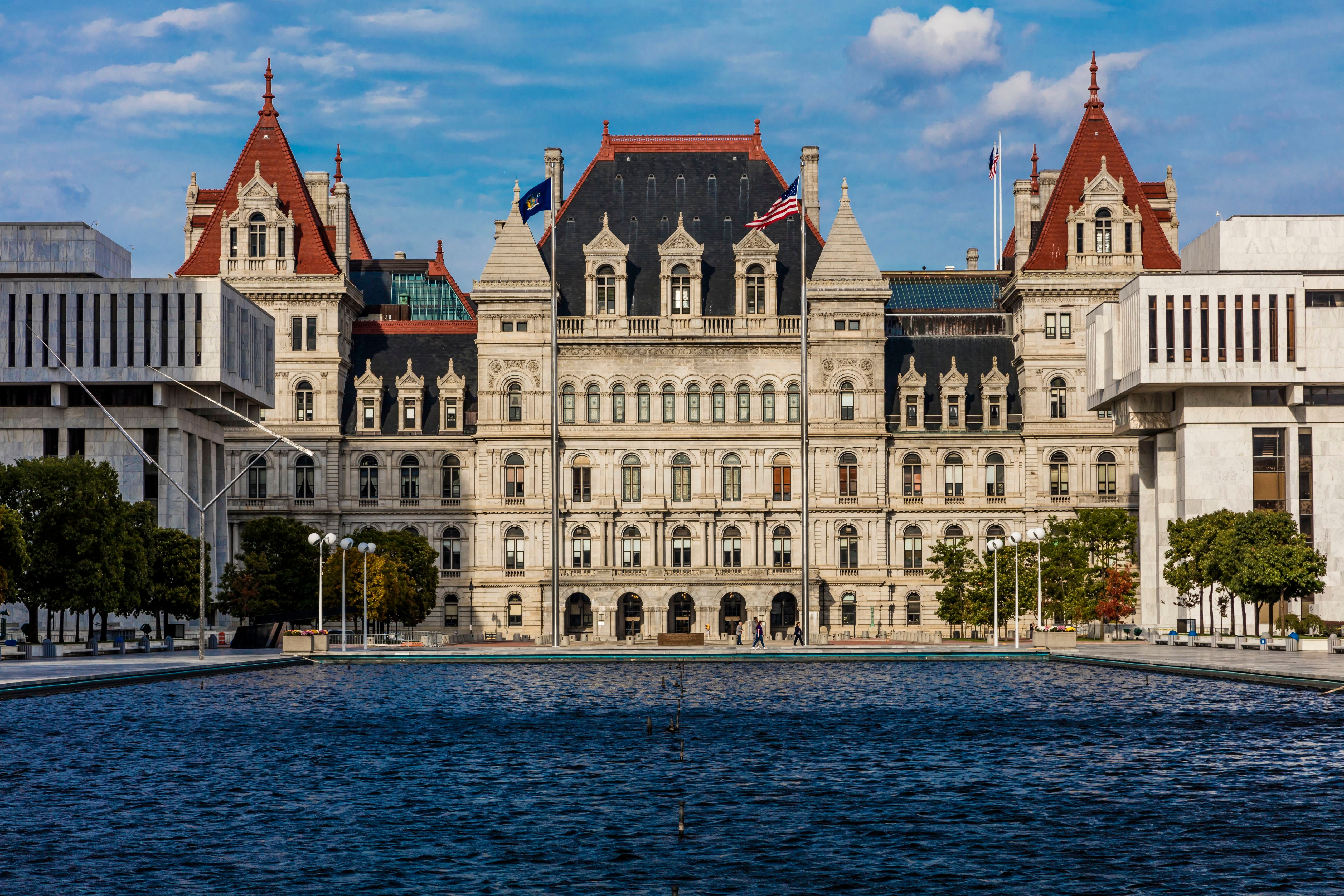 Last-Minute New York Housing Deal Falls Apart in Legislative Session - Vimarsana News