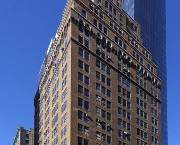 875 Avenue of the Americas.