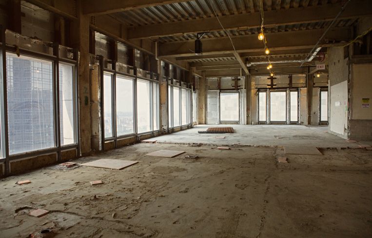 An under-construction office floor at 550 Madison.