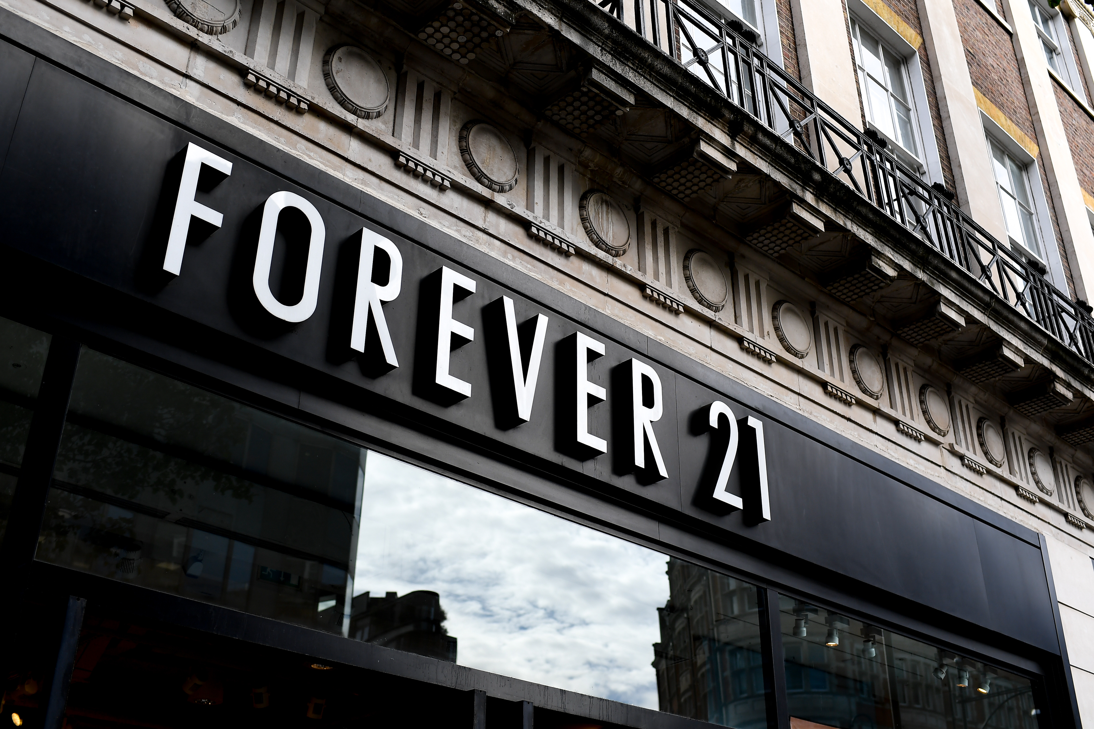 Forever 21 bankrupt, closing 178 stores 