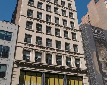 236 Fifth Avenue.