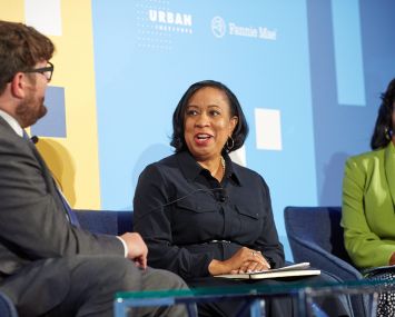 From left, CityLab writer Kriston Capps, Pamela Wideman and Ralphine Caldwell.